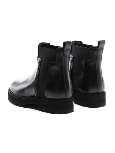 Shop Tod's Chelsea Boot In Nero