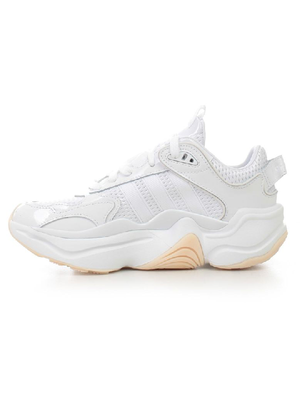 lineær Retningslinier Allieret Adidas Originals Tephra Runner W Patent Leather Sneakers In White | ModeSens