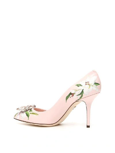 Shop Dolce & Gabbana Bellucci Pumps With Lily Print In Gigli Fdo Rosa (pink)