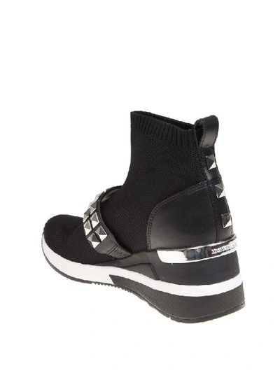 Shop Michael Kors Sneakers Skyler In Tessuto Stretch Colore Nero In Black