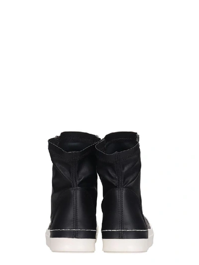 Shop Cinzia Araia Sneakers In Black Leather