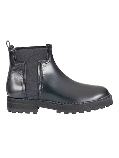 Shop Tod's Chelsea Boots In Black