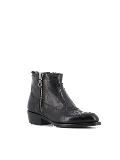 Shop Alexander Hotto Texan 56640 In Black