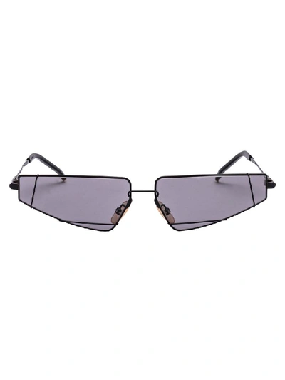 Shop Fendi Sunglasses In Ir Black