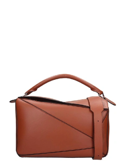 Shop Loewe Bolso Puzzle Tote In Leather Color Leather