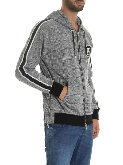 Shop Balmain Prince Of Wales Pattern Hoodie In Grigio/bianco