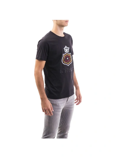 Shop Iceberg Cotton T-shirt In Black