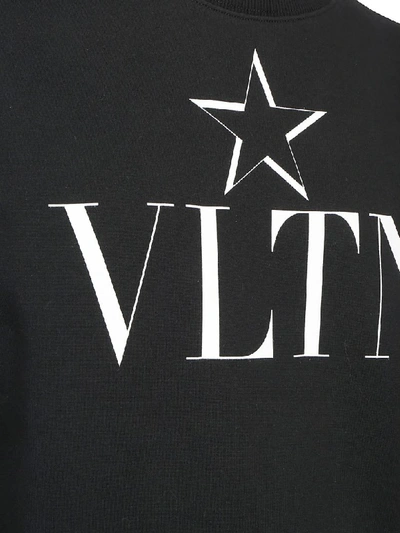 Shop Valentino Sweatshirt In Nero/vltn Stella Bianco