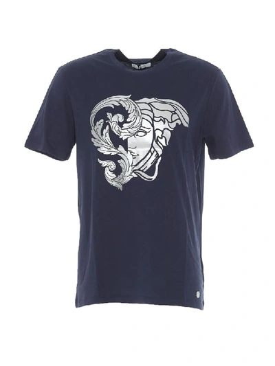 Shop Versace Logo Medusa T-shirt In Blue