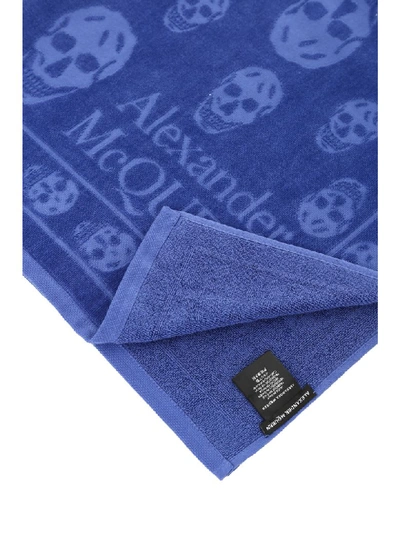 Shop Alexander Mcqueen Skull Beach Towel In Navy Ivory (blue)