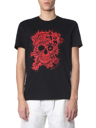 Shop Alexander Mcqueen Ivy Skull T-shirt In Nero
