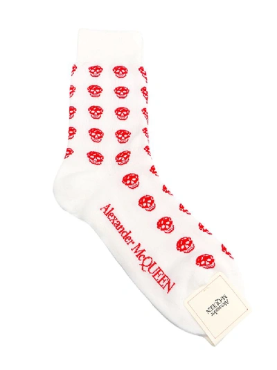 Shop Alexander Mcqueen Socks Skulls In White/red