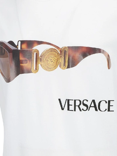 Shop Versace T-shirt In Bianco Ottico