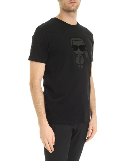 Shop Karl Lagerfeld T-shirt Con Stampa Karlito In Nero