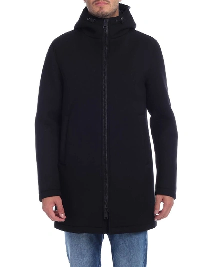 Shop Herno Classic Zipped Parka In Black
