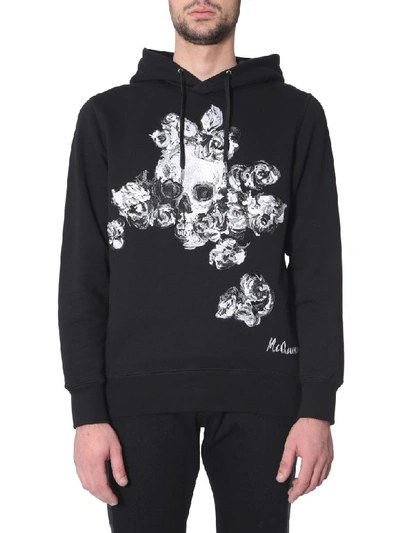 Shop Alexander Mcqueen Hooded Sweatshirt In Nero