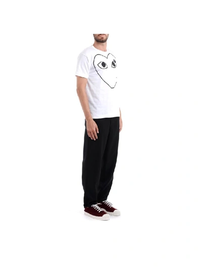Shop Comme Des Garçons Play T-shirt In White Cotton With Large Frontal Heart In Bianco