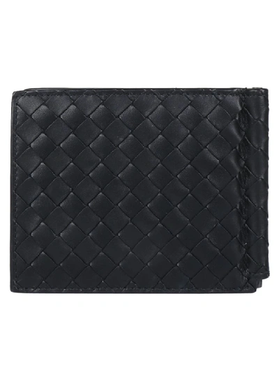 Shop Bottega Veneta Clip Wallet In Nero