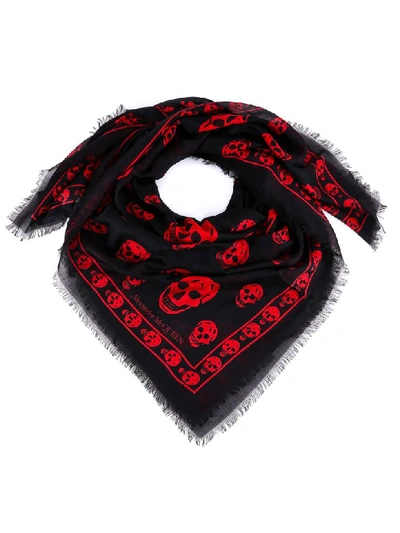 Shop Alexander Mcqueen Foulard Skull Scarf In Red