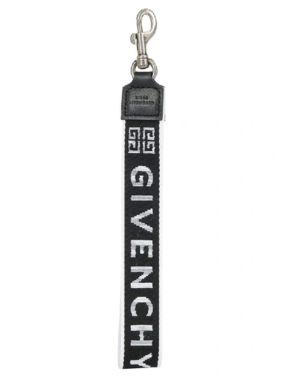 Shop Givenchy Key Ring In Black/white