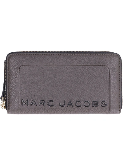 Shop Marc Jacobs The Textured Box Wallet In Grey