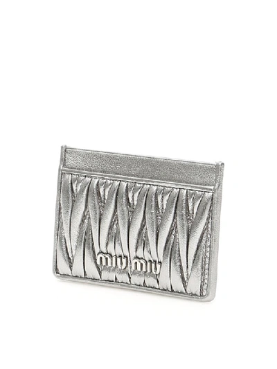 Shop Miu Miu Silver-laminated Cardholder In Cromo (silver)