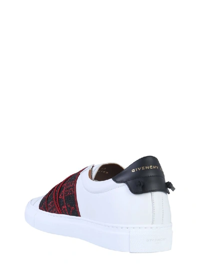 Shop Givenchy Urban Street Sneaker In Bianco