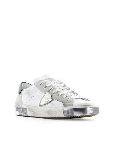 Shop Philippe Model Prsx Foxy Laminé White Silver Sneaker In Bianco / Argento (white)