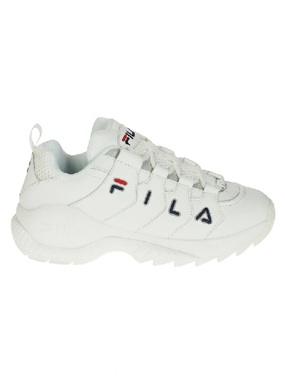 Shop Fila Countdown Low Sneakers In Bianco
