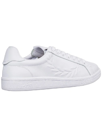 Shop Fred Perry Laurel Sneakers In Bianco