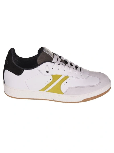 Shop Am318 Arrow Sneakers In White/grey