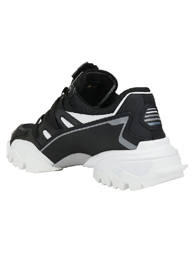 Shop Valentino Sneakers In Nero/bianco