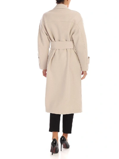 Shop Harris Wharf London - Double-breasted Coat With Fleece Lining In Crema