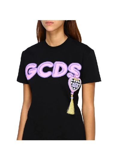 Shop Gcds T-shirt T-shirt Women  In Black