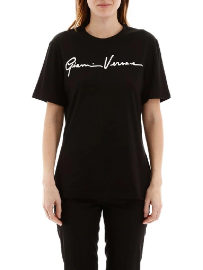 Shop Versace Gv Signature T-shirt In Nero Bianco (black)