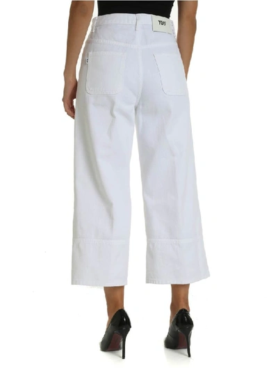 Shop Msgm Jeans Bull Palazzo Cropped In Bianco