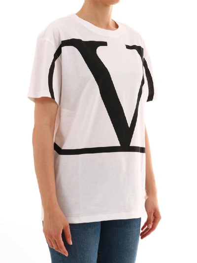 Shop Valentino T-shirt Vlogo In White