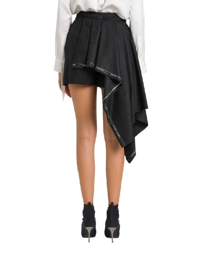 Shop Alexander Mcqueen Plated Drape Shorts In Grigio