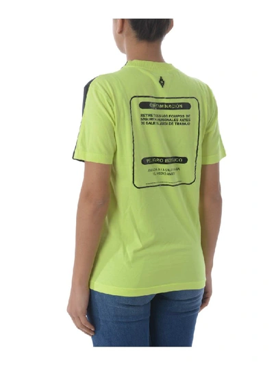 Shop Marcelo Burlon County Of Milan Short Sleeve T-shirt In Nero/giallo Fluo