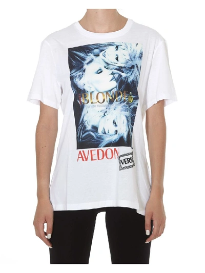 Shop Versace Blonde Motif T-shirt In White