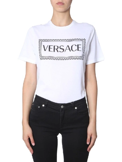 Shop Versace T-shirt With 90s Logo In Bianco