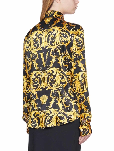 Shop Versace Fitted Shirt In Fdo Nero + Stampa Oro