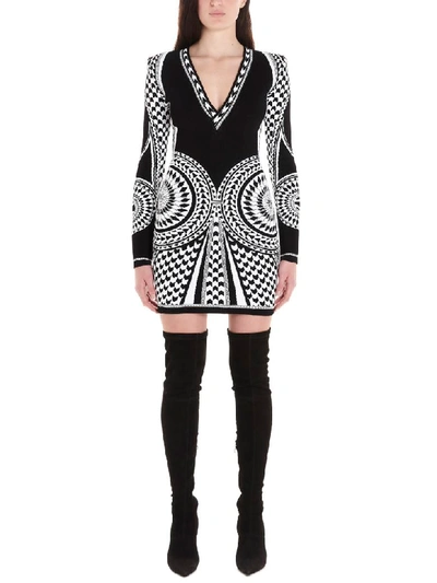 Shop Balmain Tribes Dress In Bianco E Nero