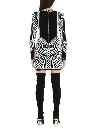 Shop Balmain Tribes Dress In Bianco E Nero