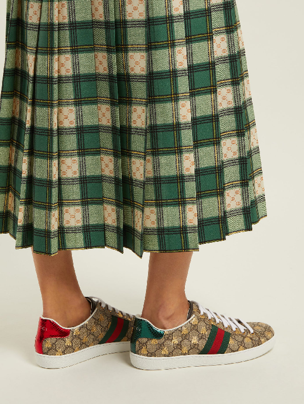 gucci ace gg supreme sneaker with bees