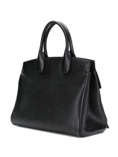 Shop Ferragamo Strukturierte Handtasche In Black