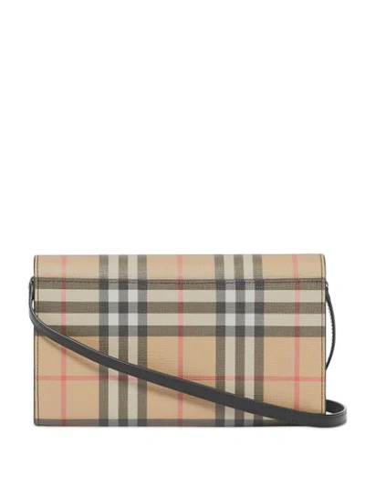 Shop Burberry Vintage Check Hannah Clutch Bag - Neutrals