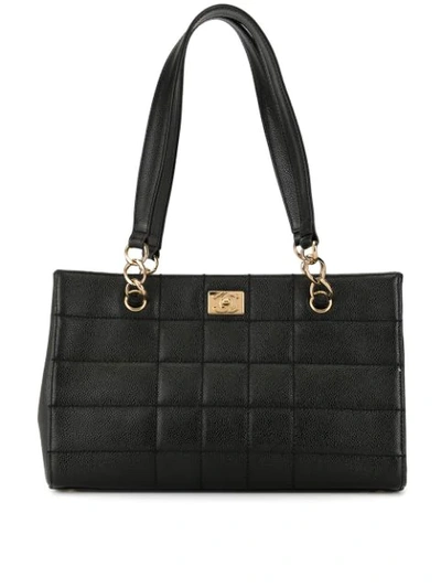 Pre-owned Chanel Choco Bar Cc交扣绗缝细节手提包 In Black