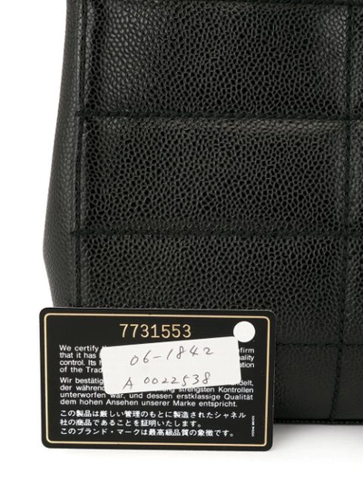 Pre-owned Chanel Choco Bar Cc交扣绗缝细节手提包 In Black