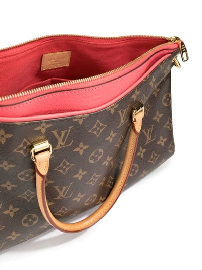 Pre-owned Louis Vuitton  Pallas Shoulder Bag In Brown